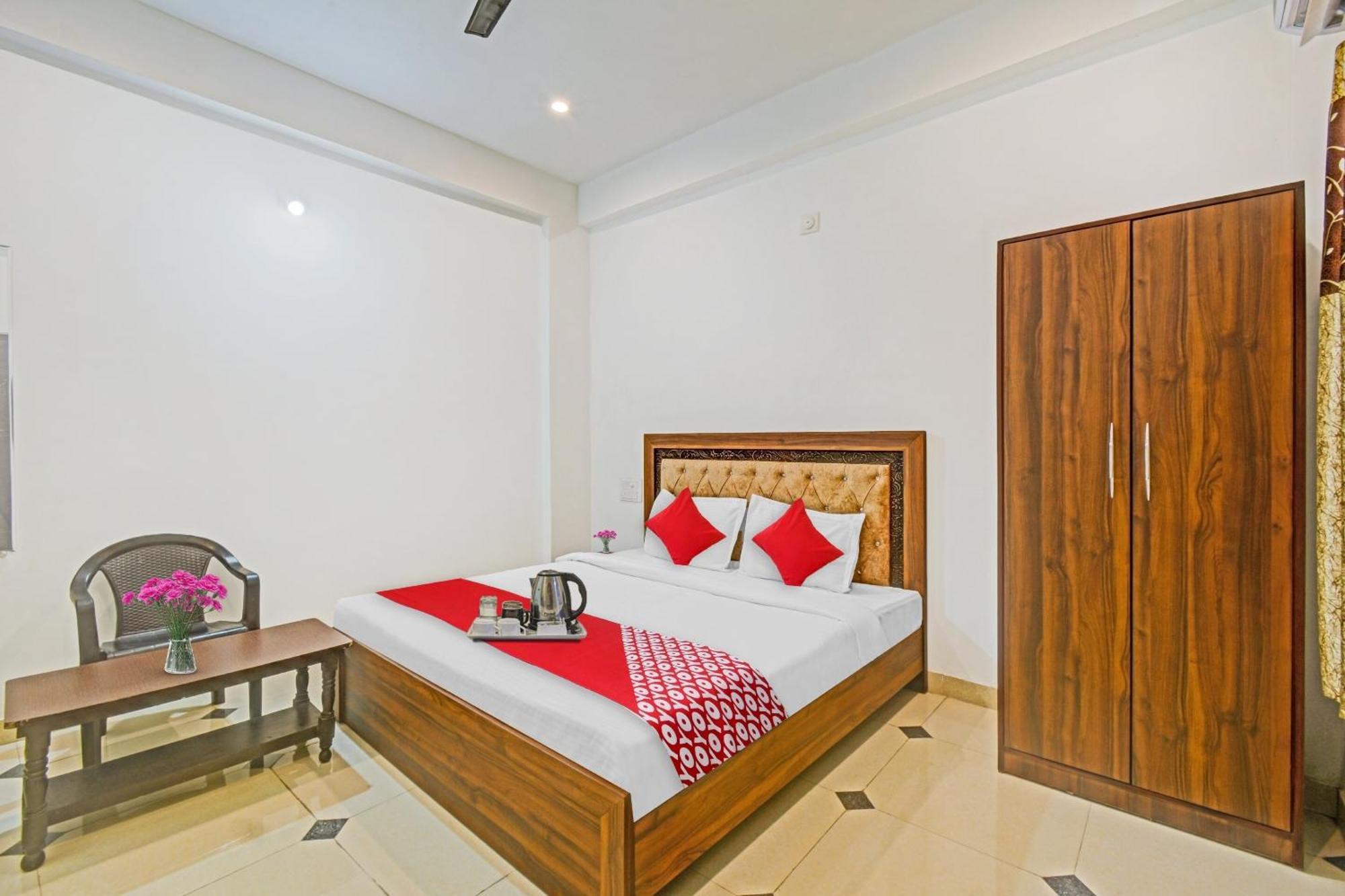 Hotel O Padharo Saa Udaipur Bagian luar foto